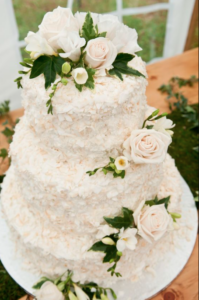 25 Wedding Cake Flavors Sorted By Popular Traditional Unique Wedbook