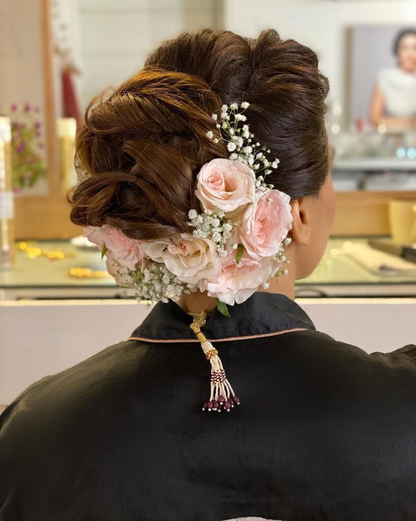 ace an Open Hairstyle as a bride - Threads - WeRIndia