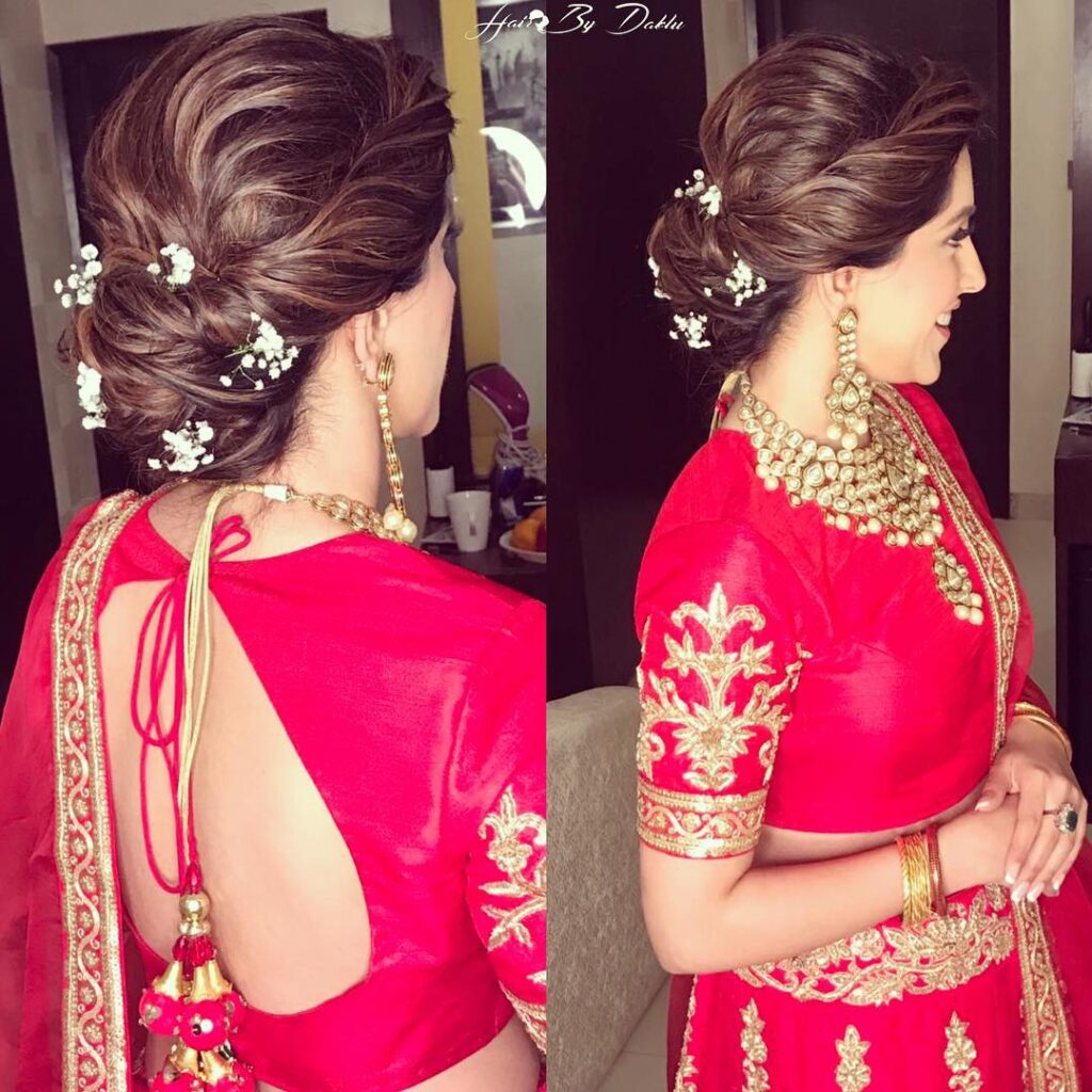 Give A Try To Variety Of Hairstyles For Your Kerala Wedding Sarees