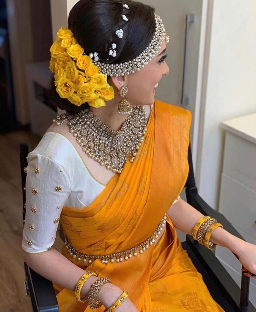 11 Gorgeous South Indian Bridal Hairstyles  Be Beautiful India