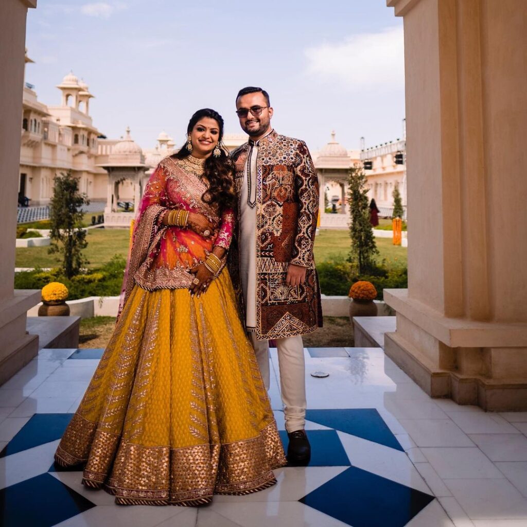 Bridal, Wedding Red and Maroon color Velvet fabric Lehenga : 1594616