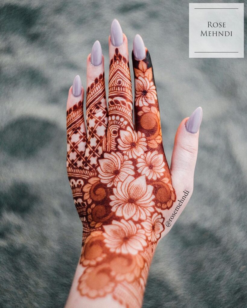 20 Best Arabic Mehandi Designs For Hands and Feet