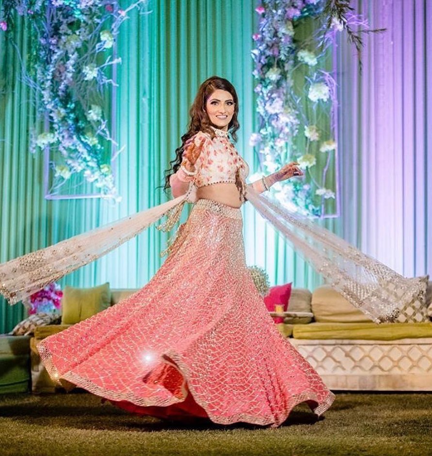 Pink Bridal Lehenga Designs 1