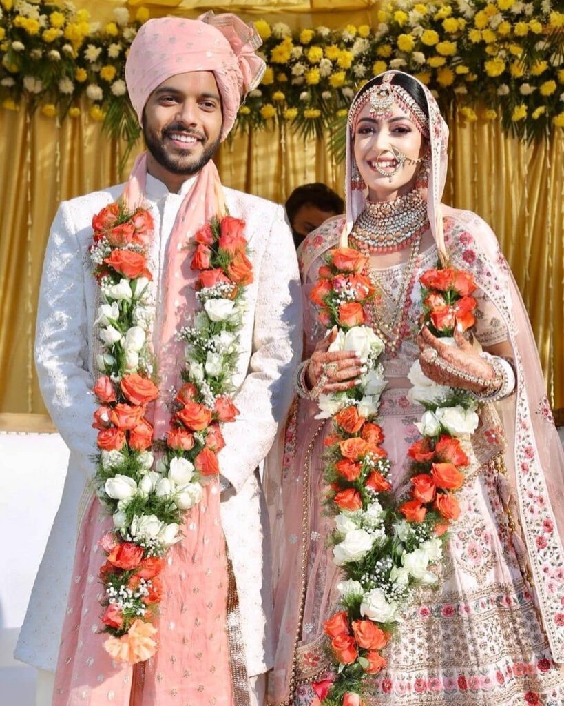 Pink Lehenga With Green Jewellery