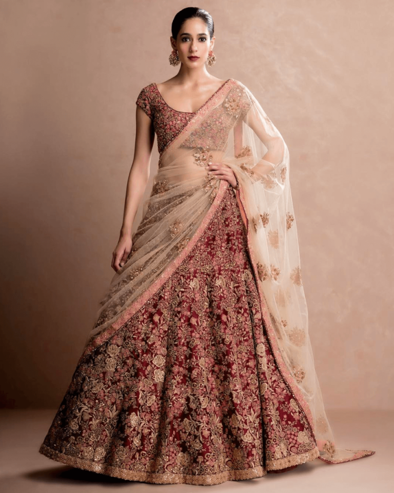 draping of lehenga dupatta