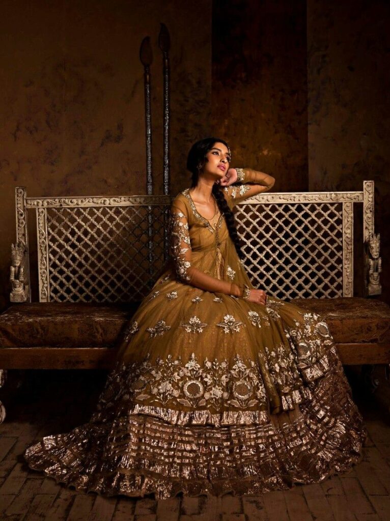 mastani dress deepika