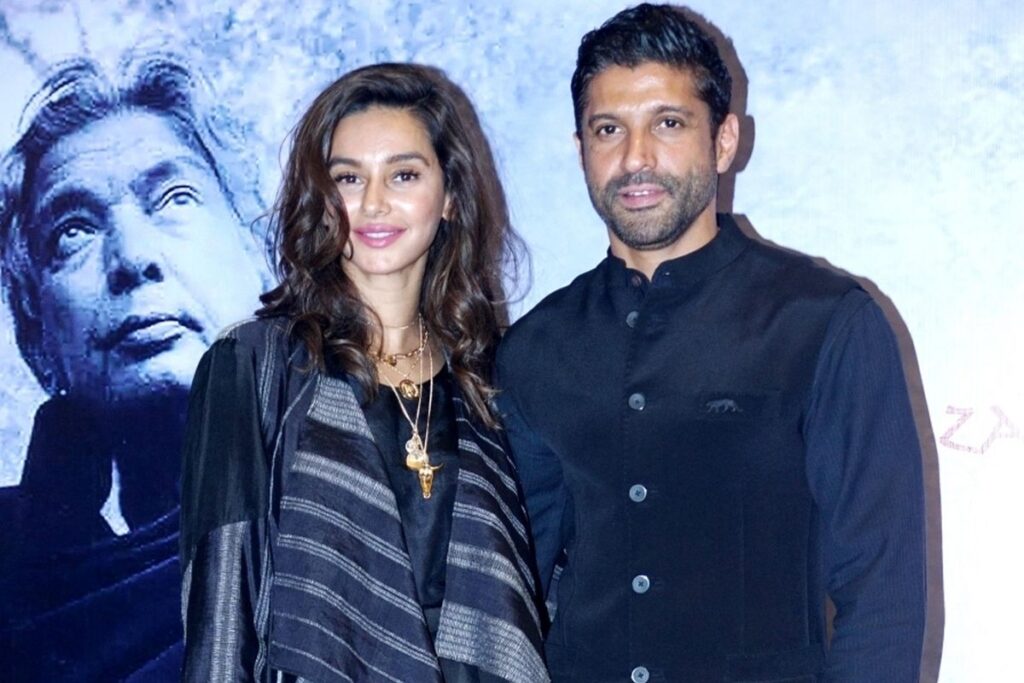 Farhan Akhtar Shibani Dandekar Marriage