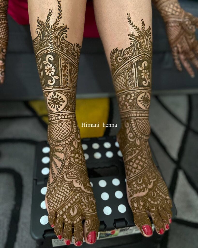 bridal foot mehendi designs