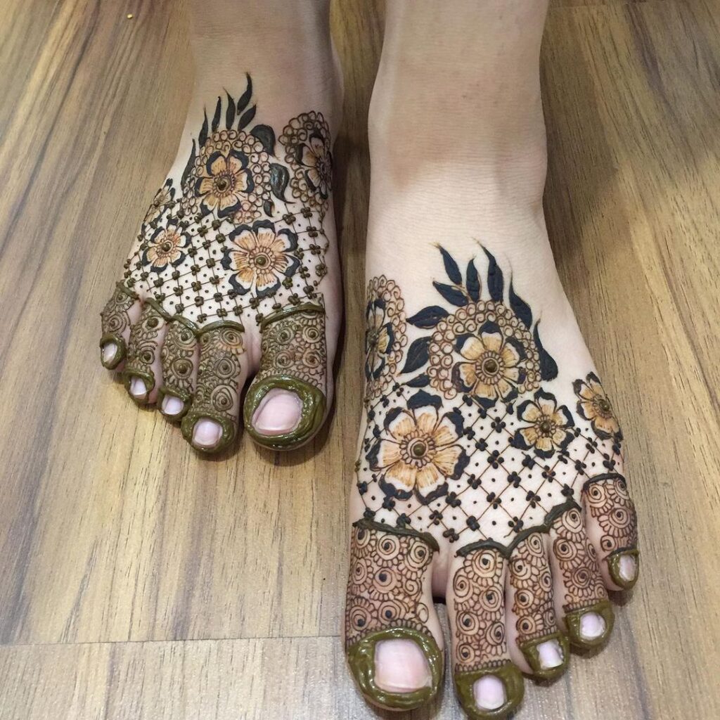 Foot Mehndi Design Simple and Easy