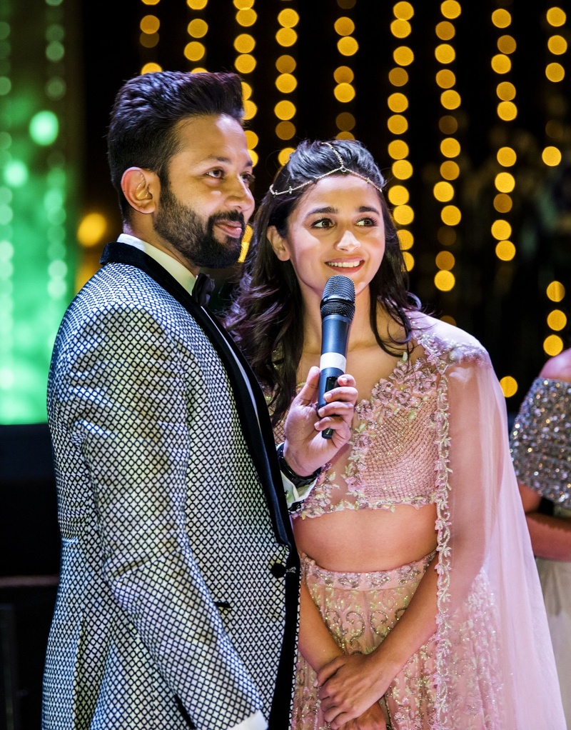 Alia bhatt outlet lehenga ambani wedding