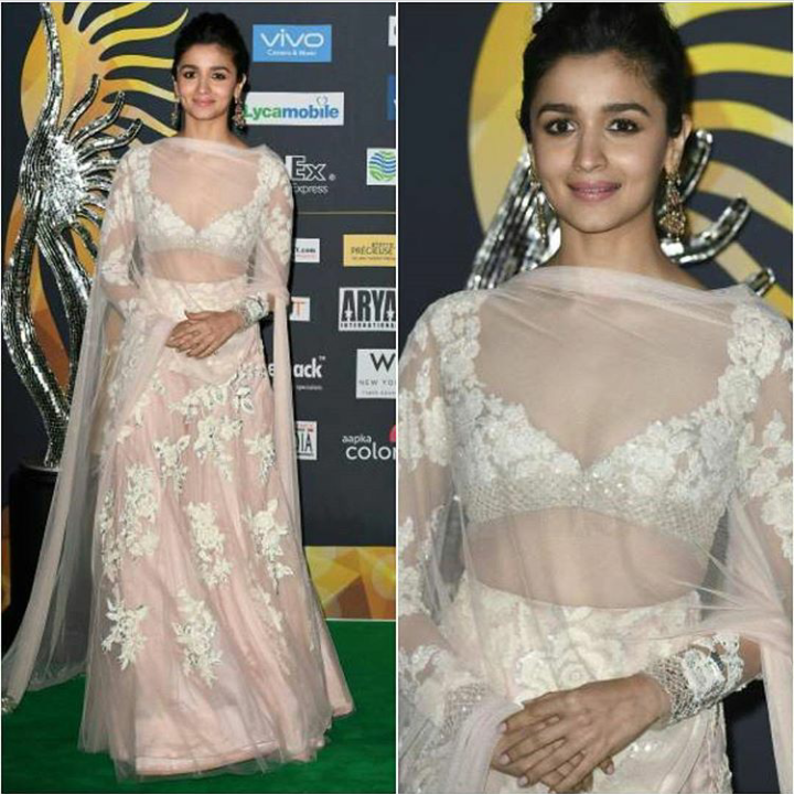 Alia bhatt white outlet lehenga