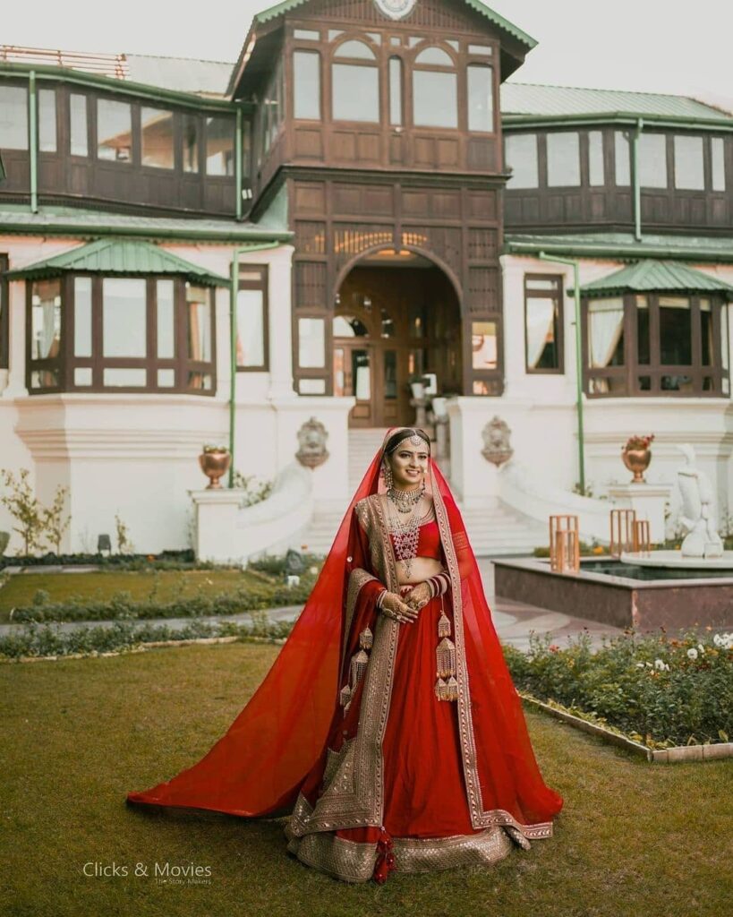 Simple Sabyasachi Lehenga for Brides