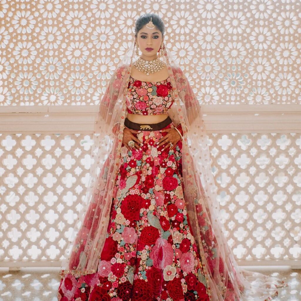 Sabyasachi Dil Guldasta Lehenga