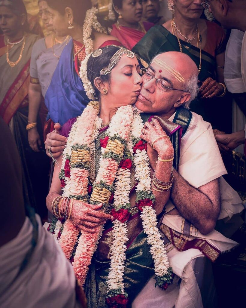 Father-Daughter Wedding Poses