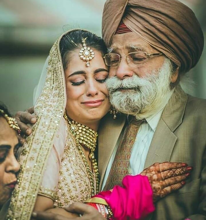 Father-Daughter Wedding Poses