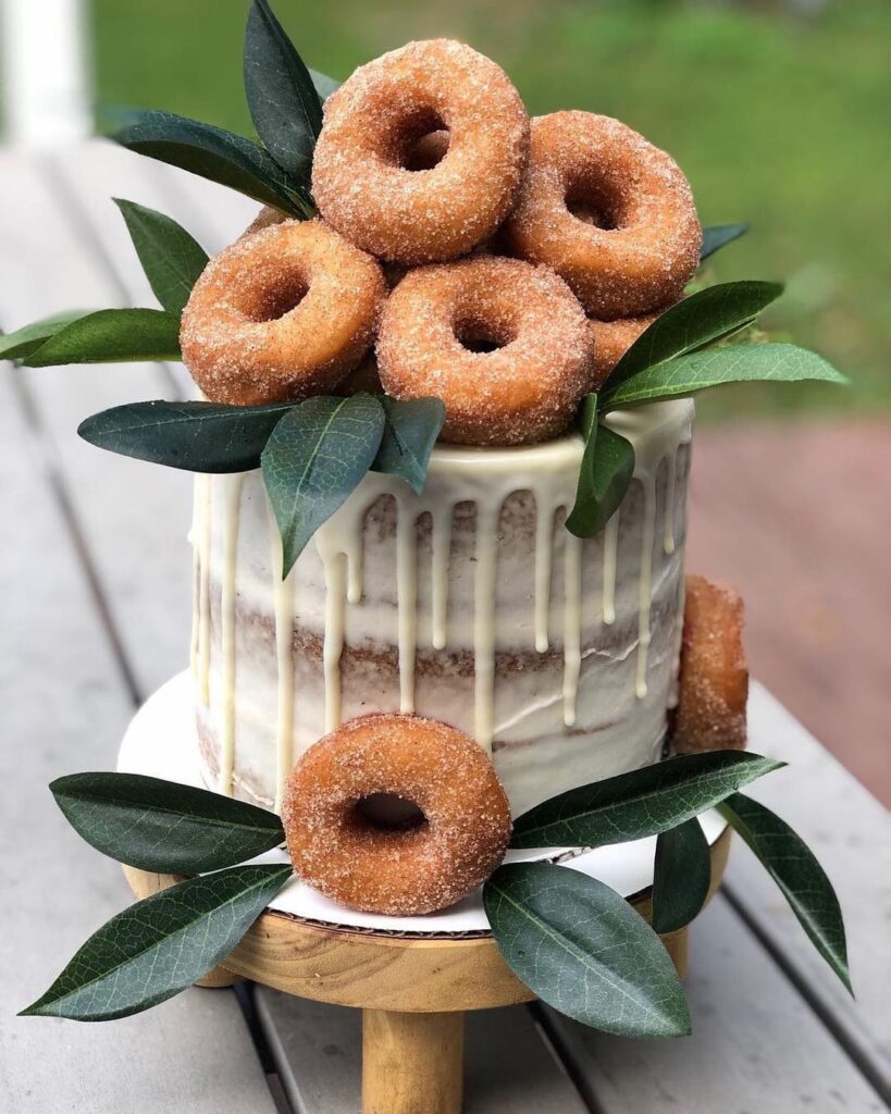 Naked Cake For Fall Wedding