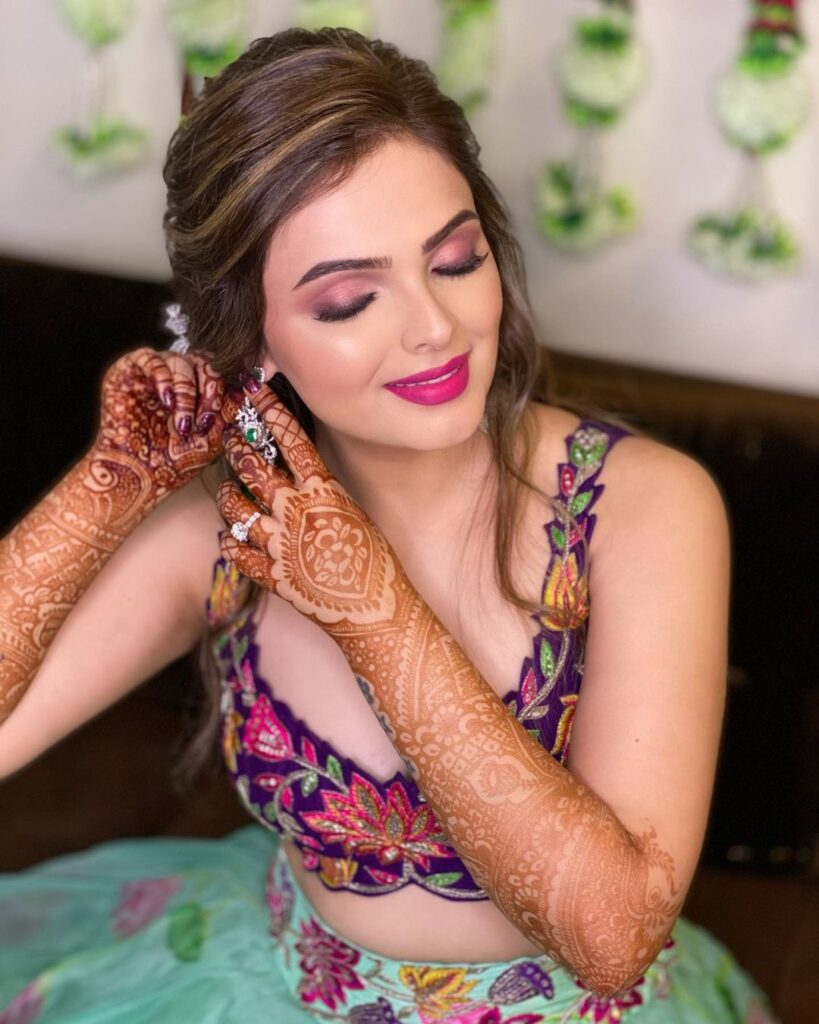 Mehendi Makeup Look