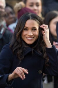 Meghan Markle's Engagement Ring: All The Beautiful Details & History ...