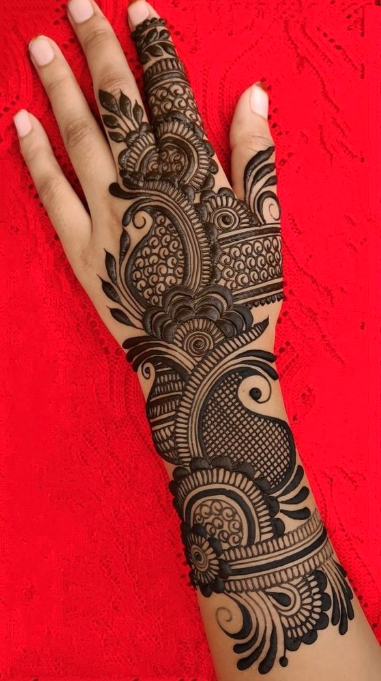 New Arabic Mehndi Design