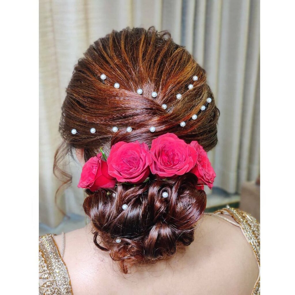  Bun Hairstyle Mehendi