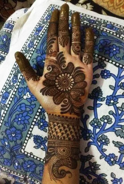 New Arabic Mehndi Design