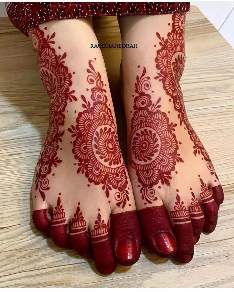 Top 70 Leg Mehndi Designs For Your Wedding 2023