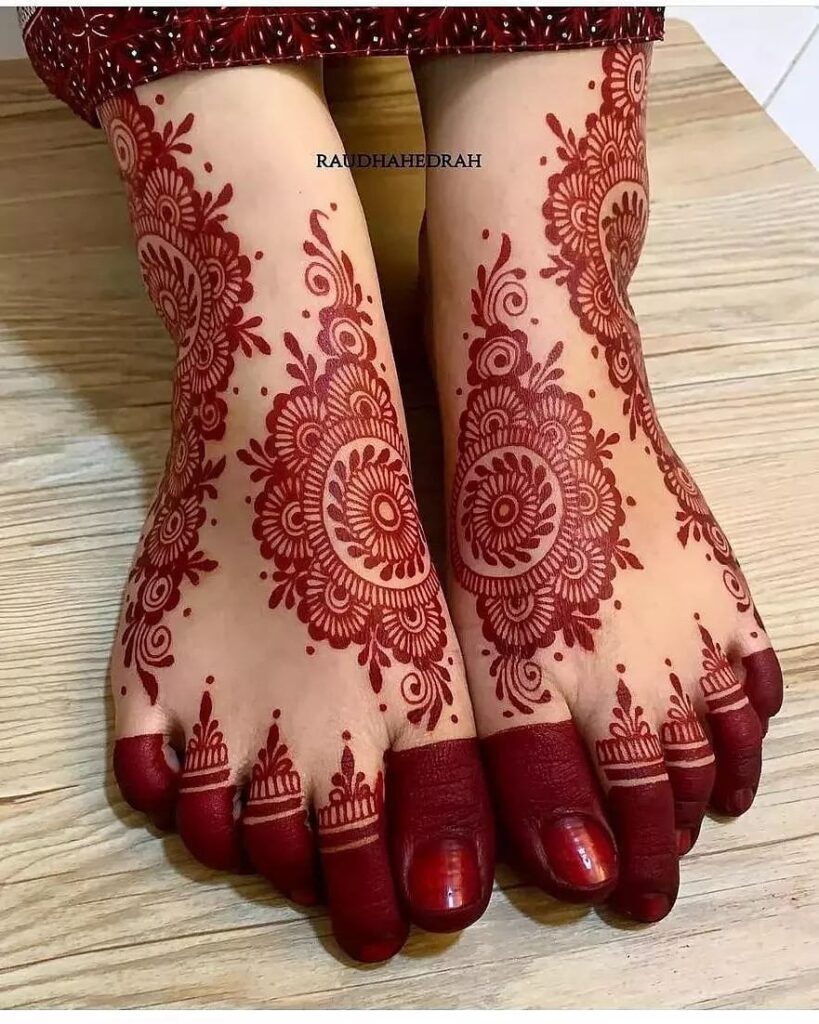 latest arabic mehndi designs for legs