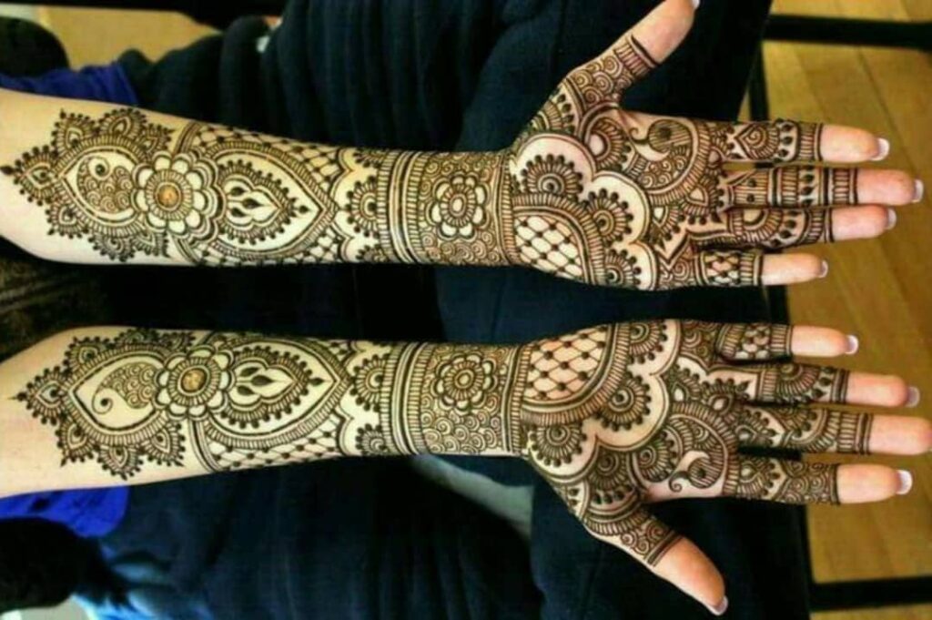 Front Hand Arabic Mehndi