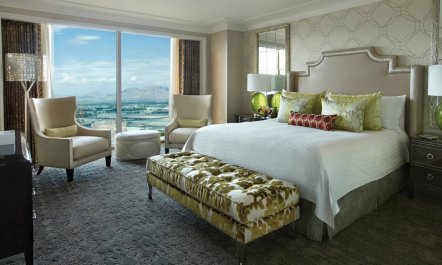 Four Seasons Las Vegas Honeymoon Suite