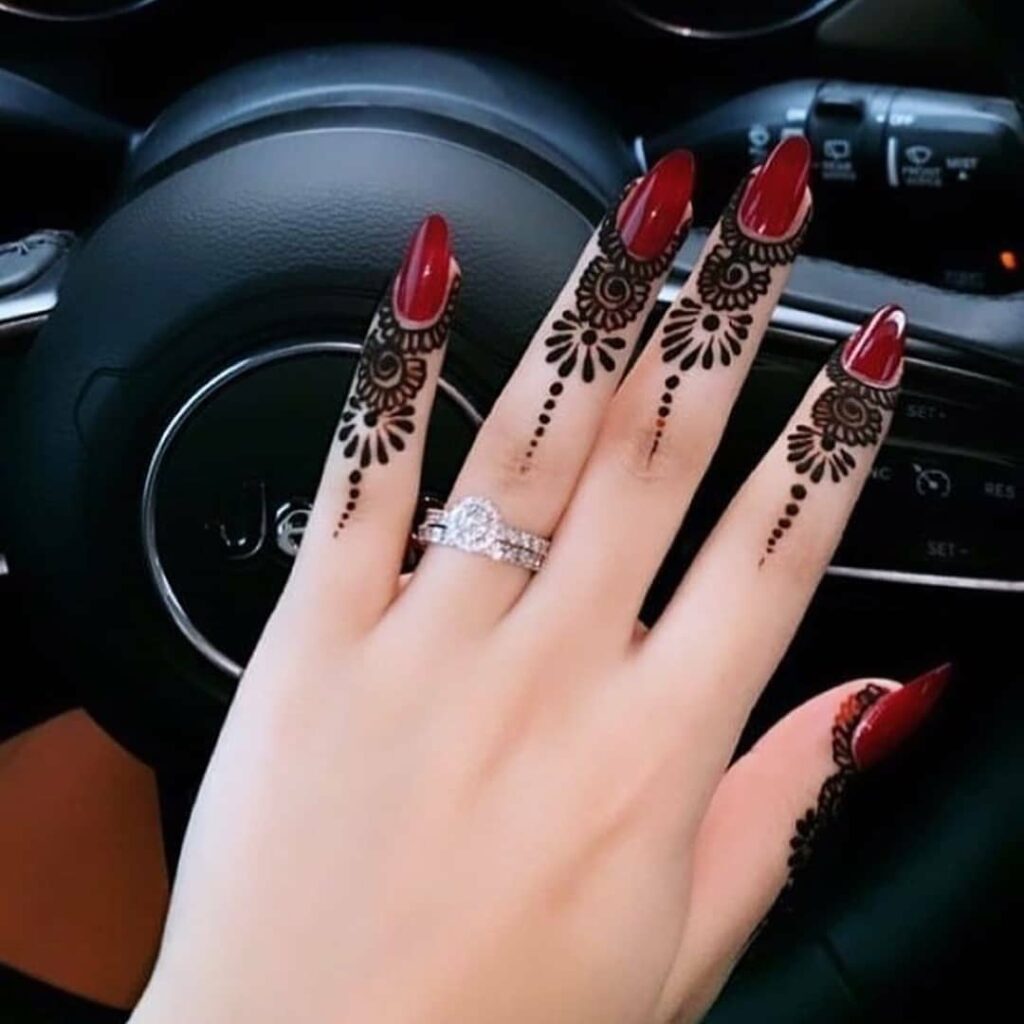 53 Cute Henna Nails Designs for 2023 - Nerd About Town
