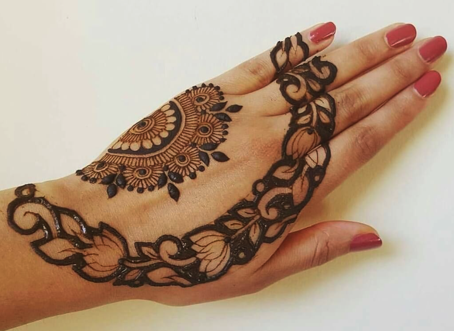 Mehndi Design Simple Back Hand