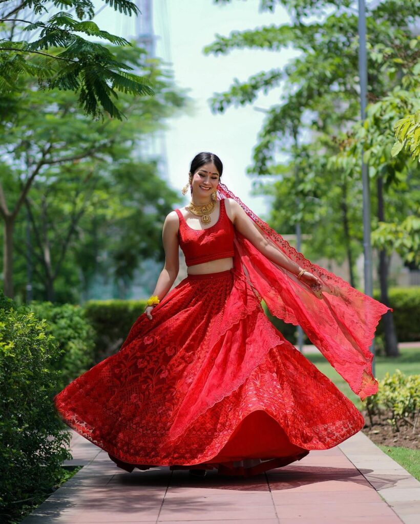 Simple red 2024 wedding lehenga