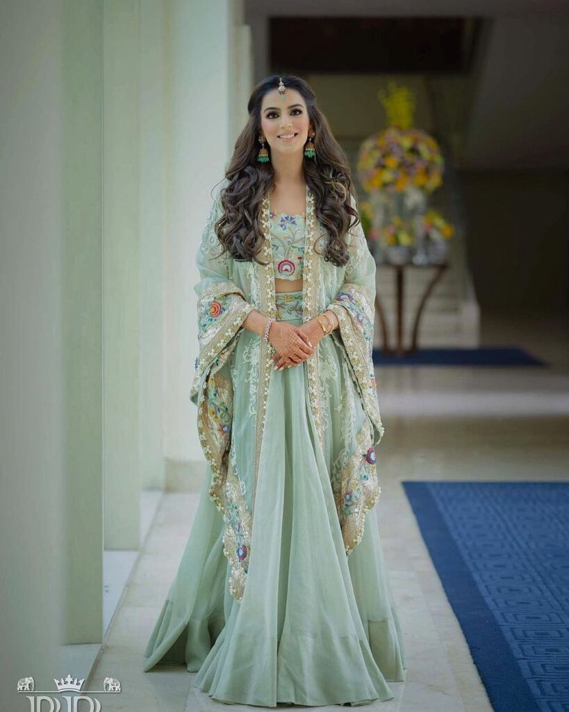 Mehendi Dresses For Wedding Guests