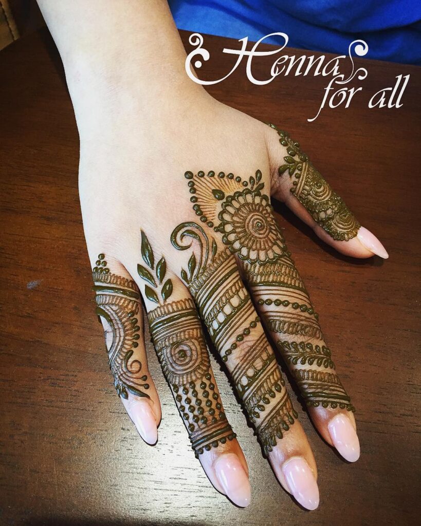 Finger Mehendi Design