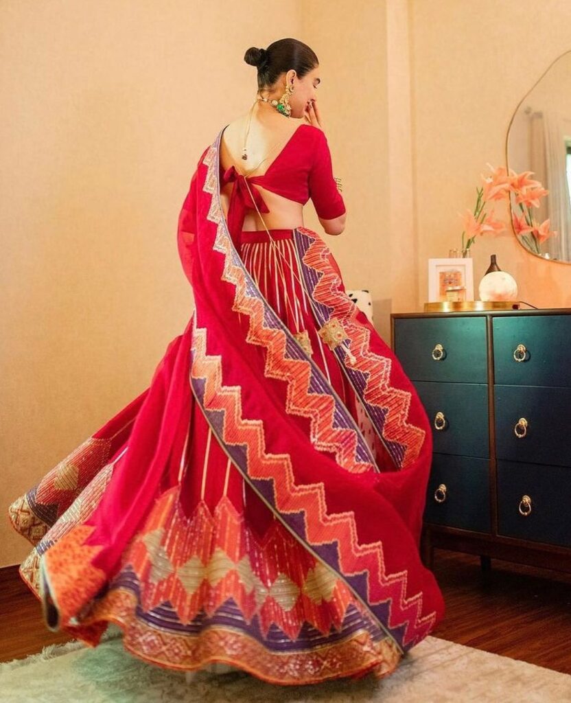 Simple Red Lehenga Designs