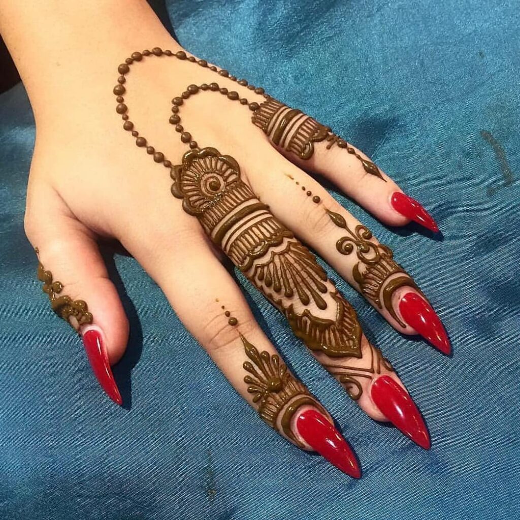 Finger Mehendi Design