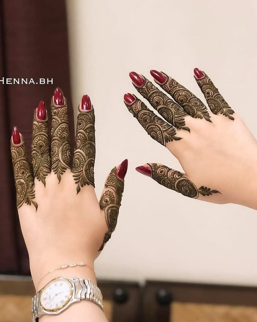 Finger Mehendi Design