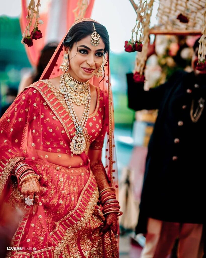 Contrast Dupatta Red Bridal Lehenga