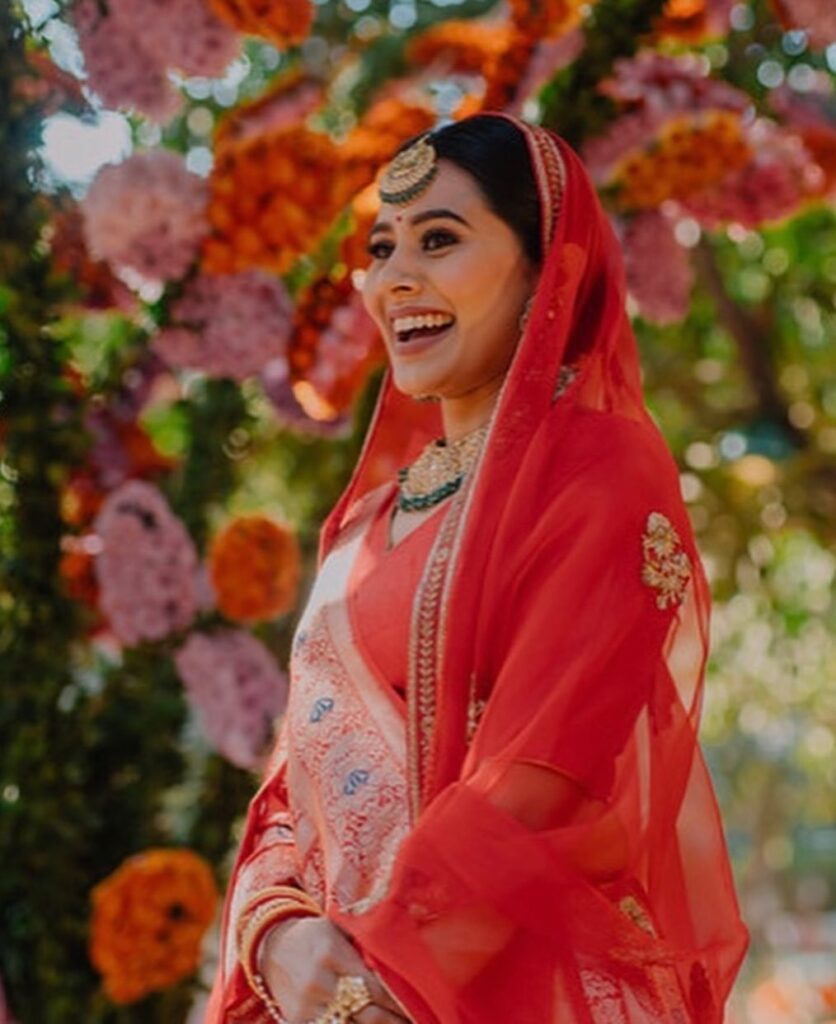 Banarasi Red Bridal Lehenga