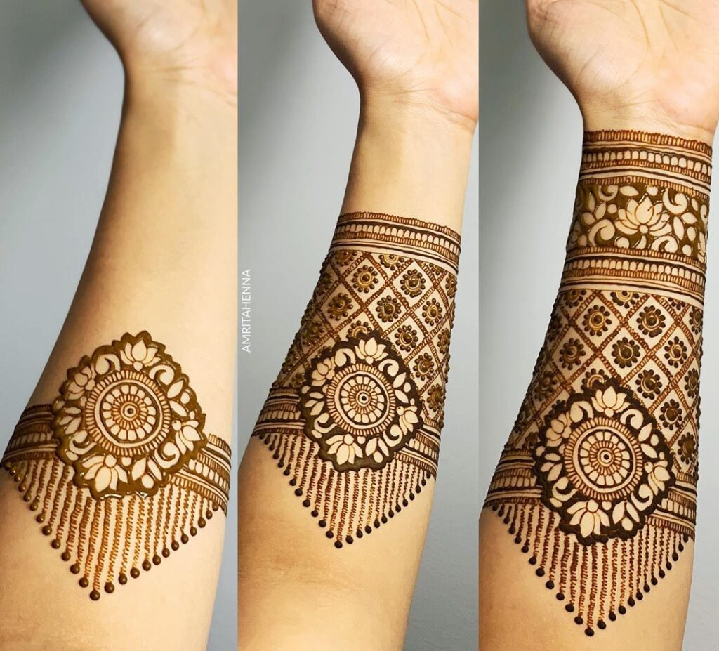 Simple Wrist Mehndi Design
