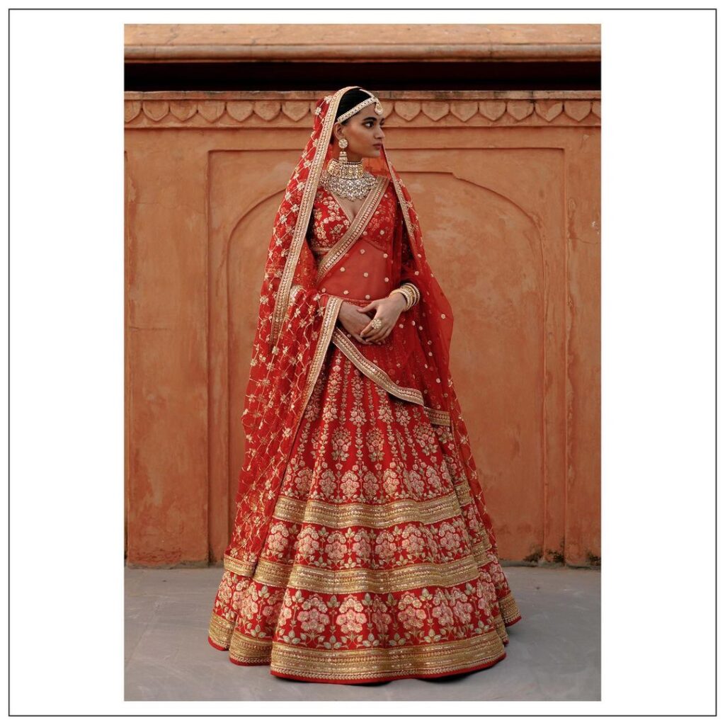 Price-Range Of High-End Designer Lehengas - Sabyasachi to Anita Dongre (Few  Prices Included) | Indian wedding dress, Pink bridal lehenga, Bridal lehenga