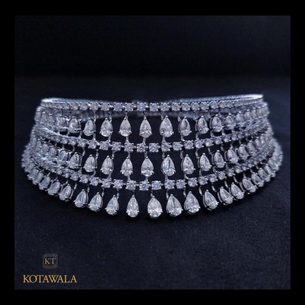 Choker Diamond Necklace 