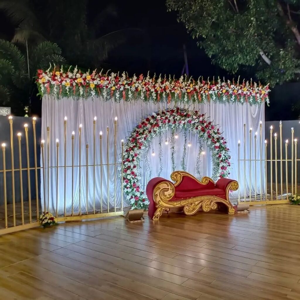 Multi Indian Flower Decoration Wedding Stage Gate Mandap, Model  Name/Number: 102
