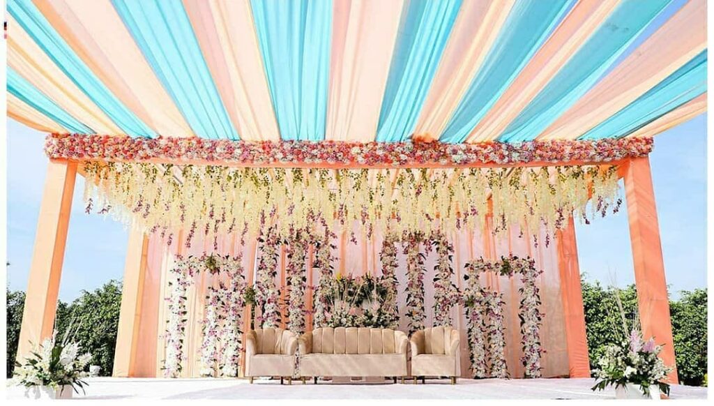 Low-Budget Wedding Stage Decoration