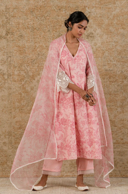 Alia Bhatt Pink Suit