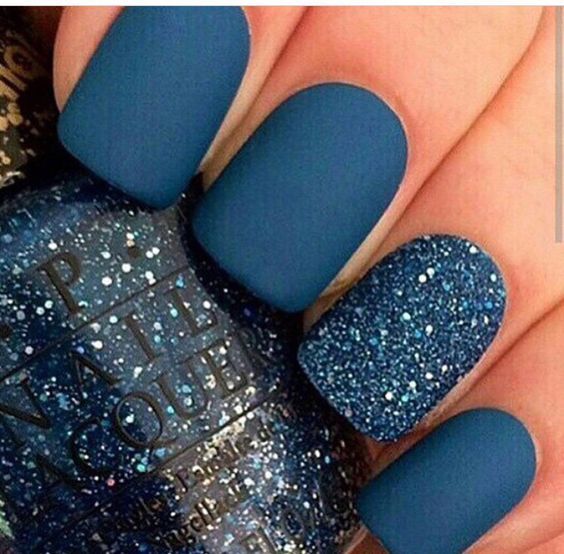 Matte Glitter Nails