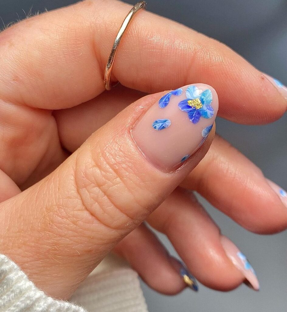 Floral Summer Nails