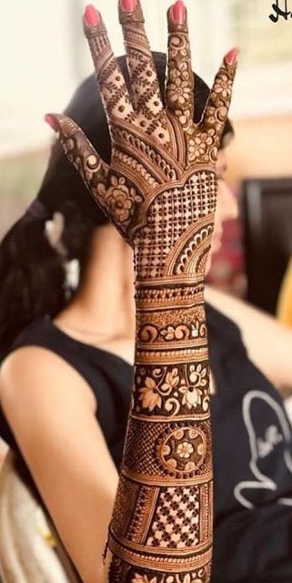 Bridal Full Hand Mehndi Design For Back