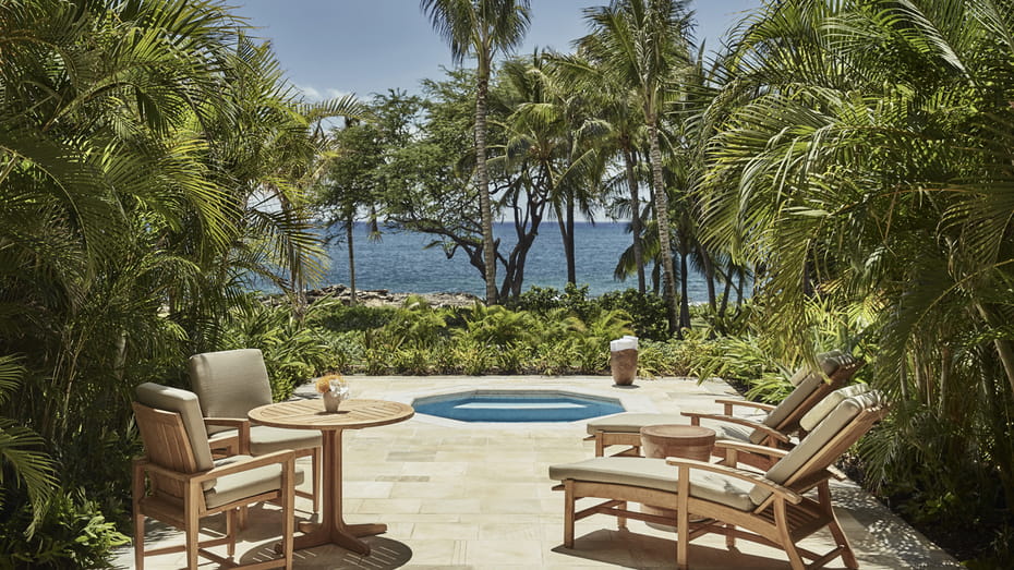 Hawaii Honeymoon Suites With Jacuzzi