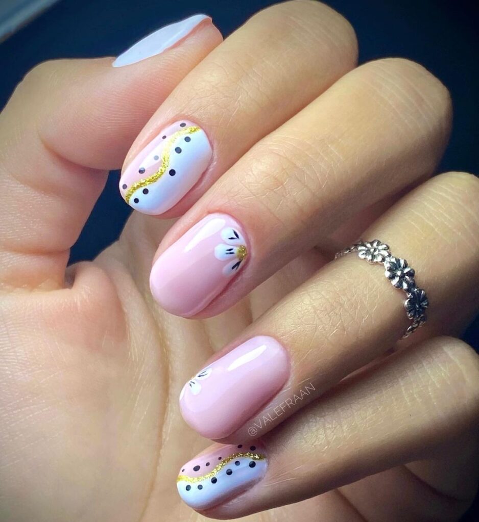 Pink Spring Summer Nails